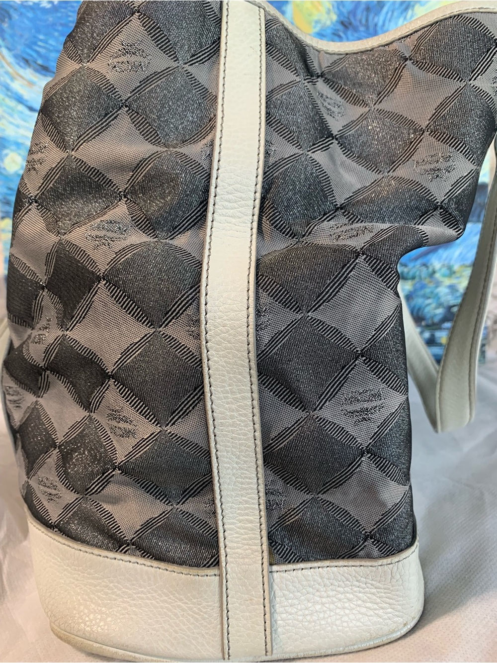 MCM Limited Edition Tote - Picture 3 of 14